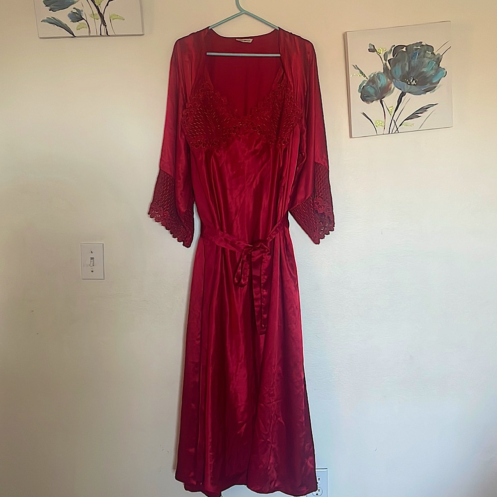 Satin robe and a chemise nightgown